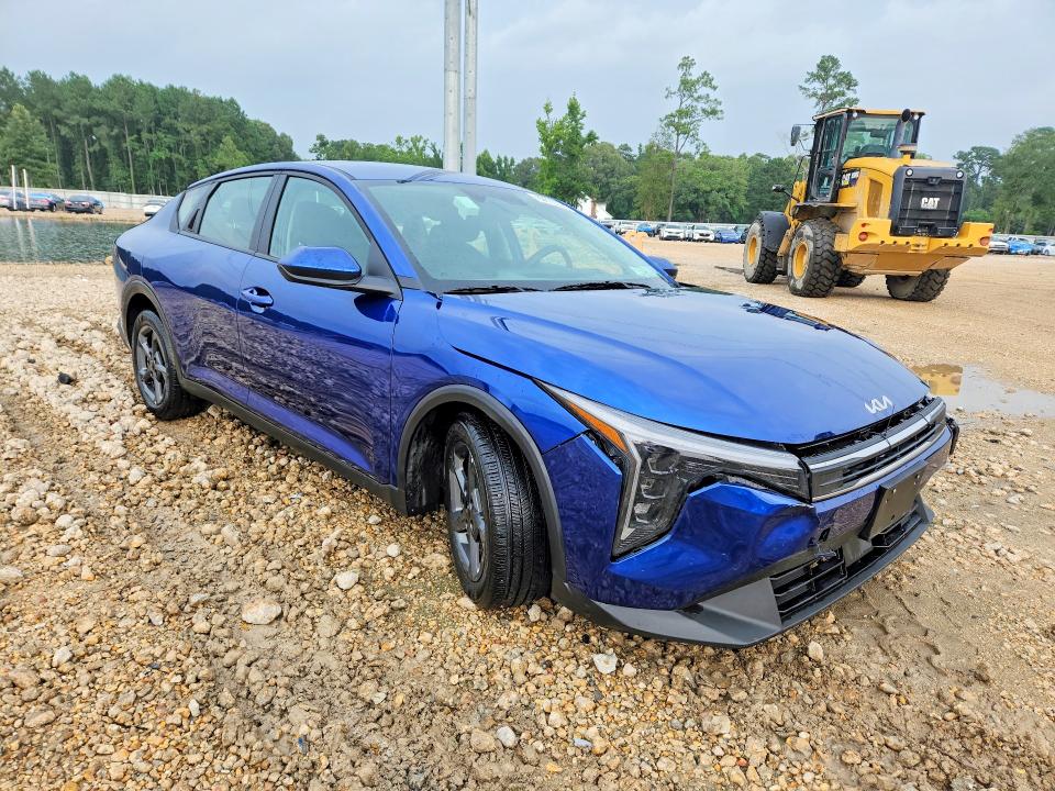 2025 Kia K4 VIN 3KPFT4DE7SE017371 COPART salvage auction — FRONT END, La - Cert Of Title-Salvage, sold $5,200 on 2026-07-02 (photo 4)