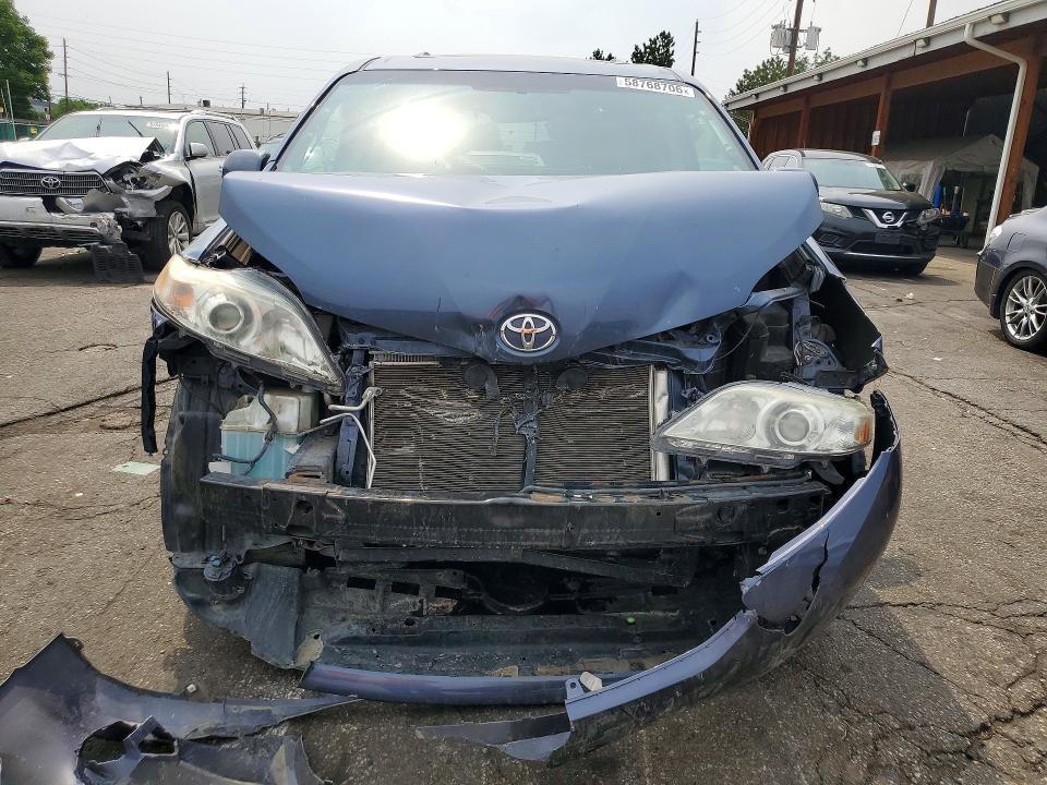 2016 Toyota Sienna VIN 5TDDK3DC3GS141346 COPART salvage auction — FRONT END, Co - Salvage Title, sold $3,100 on 2026-07-09 (photo 5)