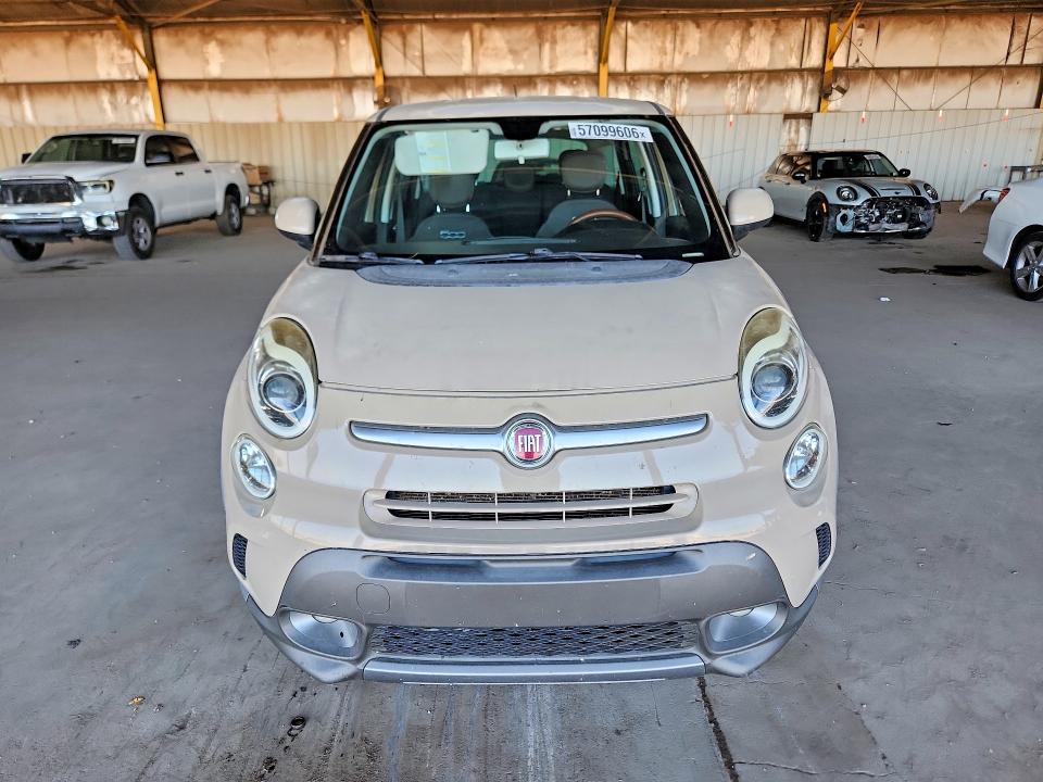 2014 Fiat 500 VIN ZFBCFADH4EZ019738 COPART salvage auction — MECHANICAL, Az - Certificate Of Title, sold $925 on 2026-07-08 (photo 5)