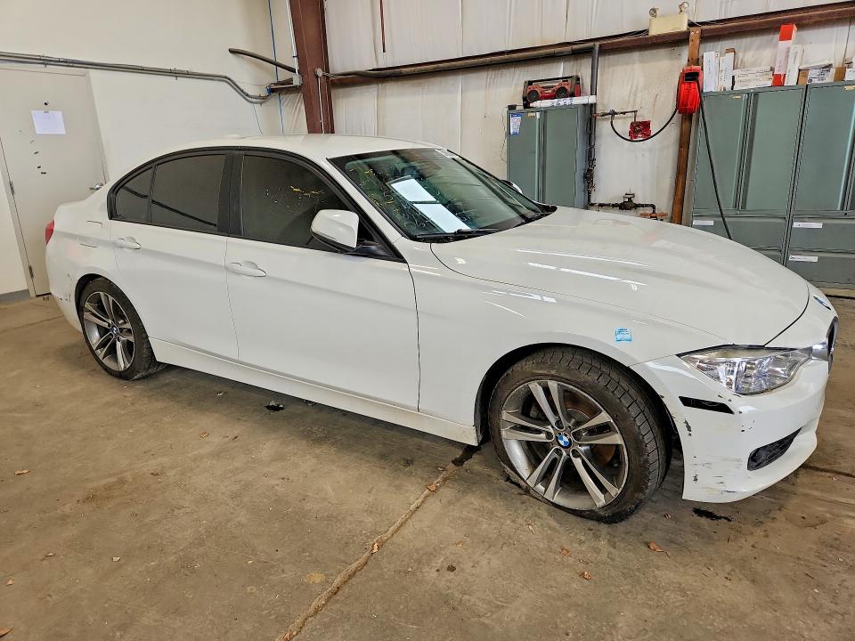 2013 BMW VIN WBA3B3C56DF537343 COPART salvage auction — FRONT END, Ab - Bos - Salvage, sold $4,100 on 2026-07-02 (photo 4)
