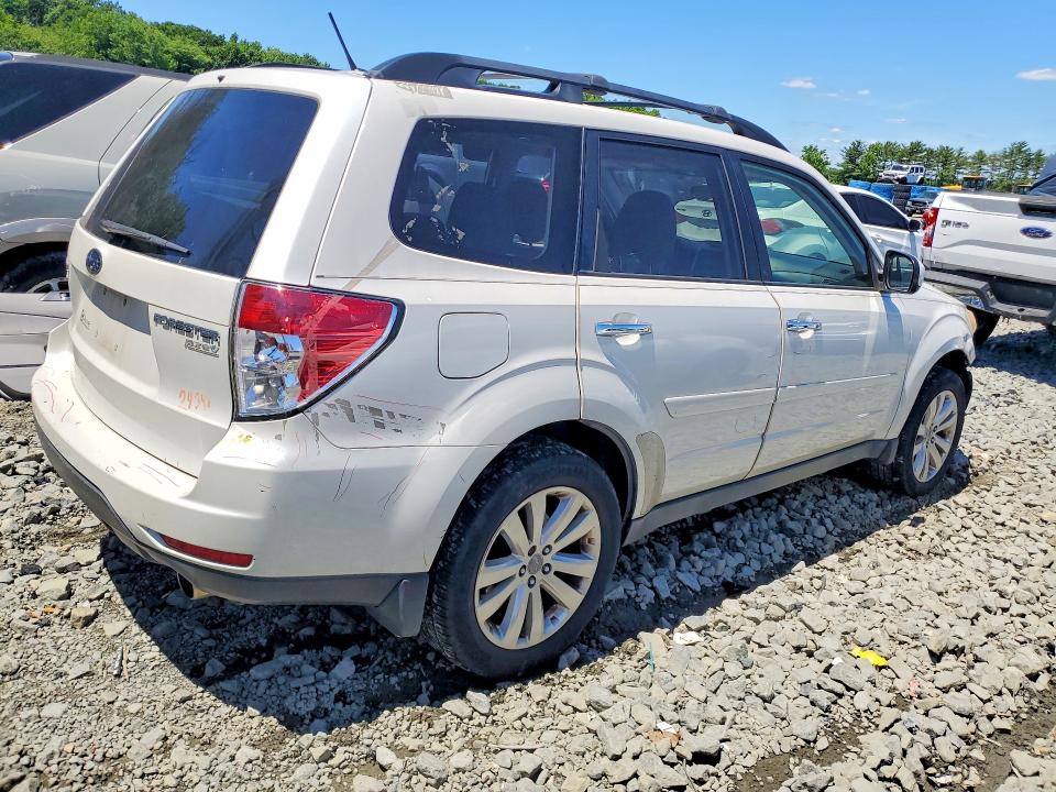 2013 Subaru VIN JF2SHADC3DH427452 COPART salvage auction — FRONT END, Nj - Cert Of Title-Salvage, sold $575 on 2026-07-20 (photo 3)