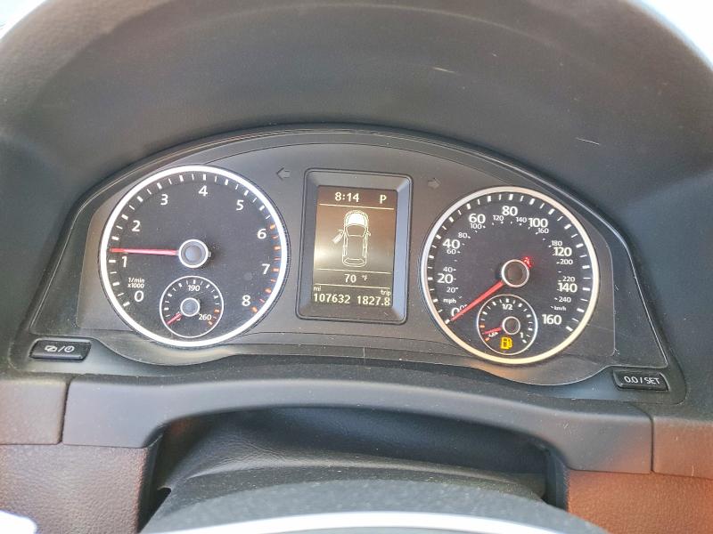 2017 Volkswagen Tiguan VIN WVGAV7AX7HK004603 COPART salvage auction — SIDE, Co - Public - Salvage Title, sold $2,350 on 2026-07-14 (photo 9)