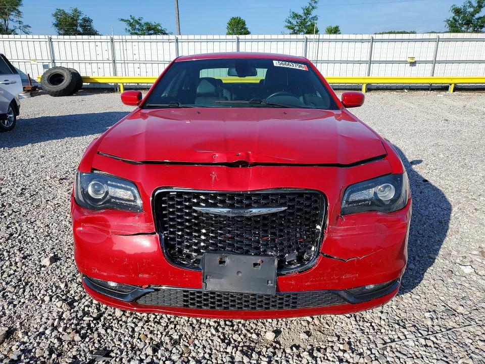 2017 Chrysler 300 VIN 2C3CCAGG4HH506861 COPART salvage auction — FRONT END, Ia - Cert Of Title-Salvage Title, sold $8,200 on 2026-07-31 (photo 5)