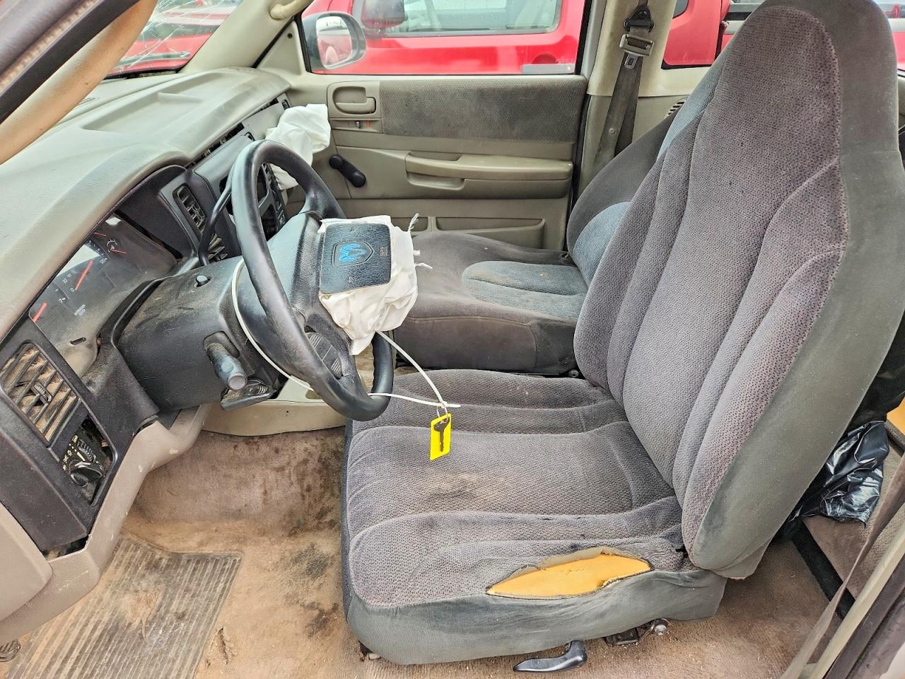2003 Dodge Dakota VIN 1D7HL42X83S126469 COPART salvage auction — Front End, TX - SALVAGE VEHICLE TITLE, sold $125 on 2026-07-09 (photo 7)