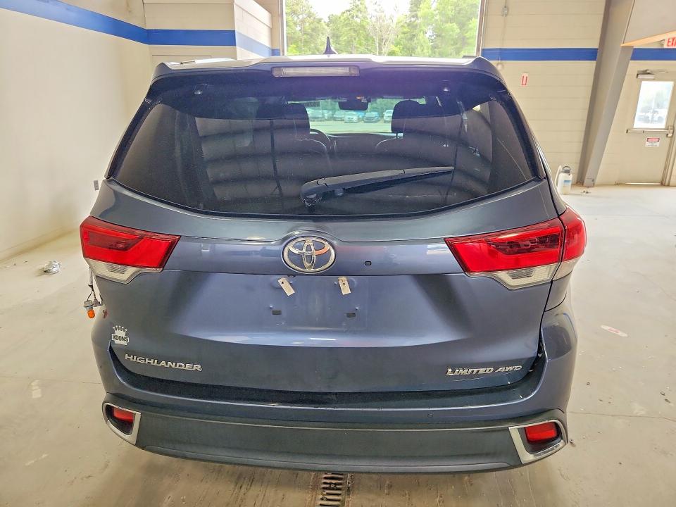 2019 Toyota Highlander VIN 5TDDZRFH6KS937699 COPART salvage auction — SIDE, Va - Cert Of Title - Salvage, sold $7,500 on 2026-07-10 (photo 6)