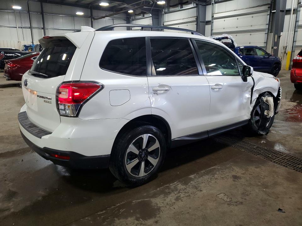 2017 Subaru Forester VIN JF2SJARCXHH509939 COPART salvage auction — FRONT END, Mn - Cert Of Title-Salvage, sold $5,100 on 2026-07-28 (photo 3)