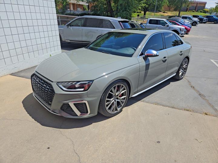 2020 Audi S4 VIN WAUB4AF42LA064663 COPART salvage auction — NORMAL WEAR, Ut - Cert Of Title-Rebuilt/Restored (P), sold $14,600 on 2026-07-24 (photo 2)