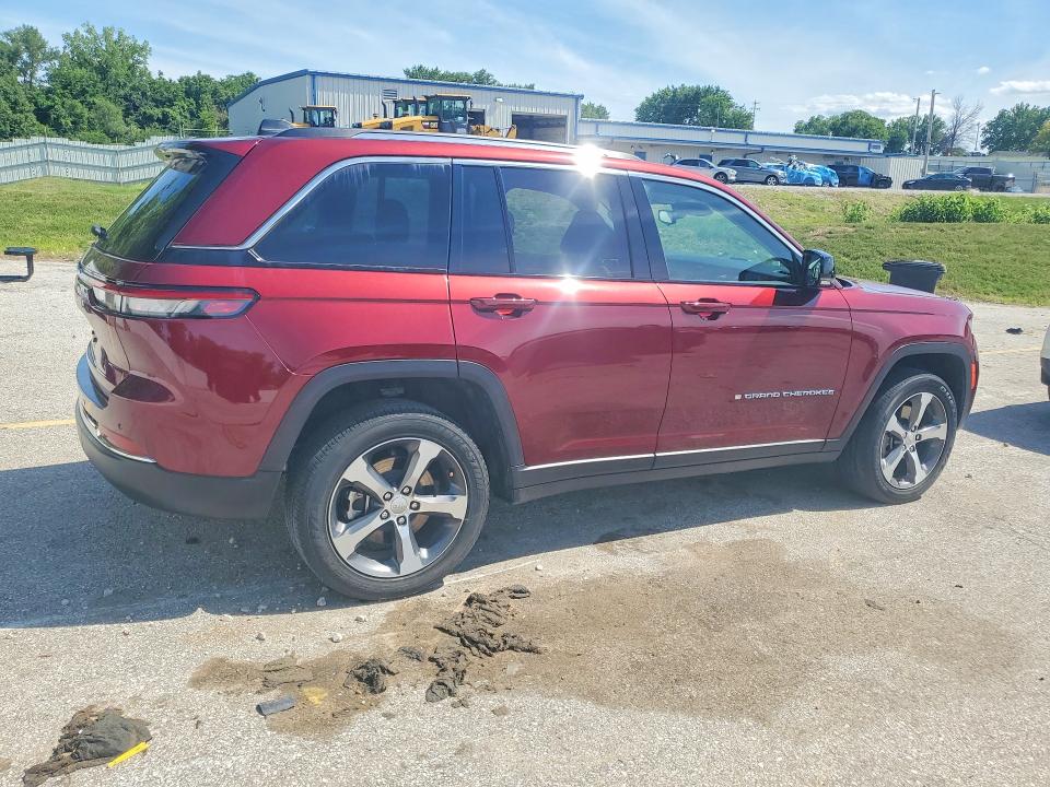 2023 Jeep Grand cherokee VIN 1C4RJYB63P8795044 COPART salvage auction — FRONT END, MO - CERTIFICATE OF TITLE, sold $16,800 on 2026-07-09 (photo 3)