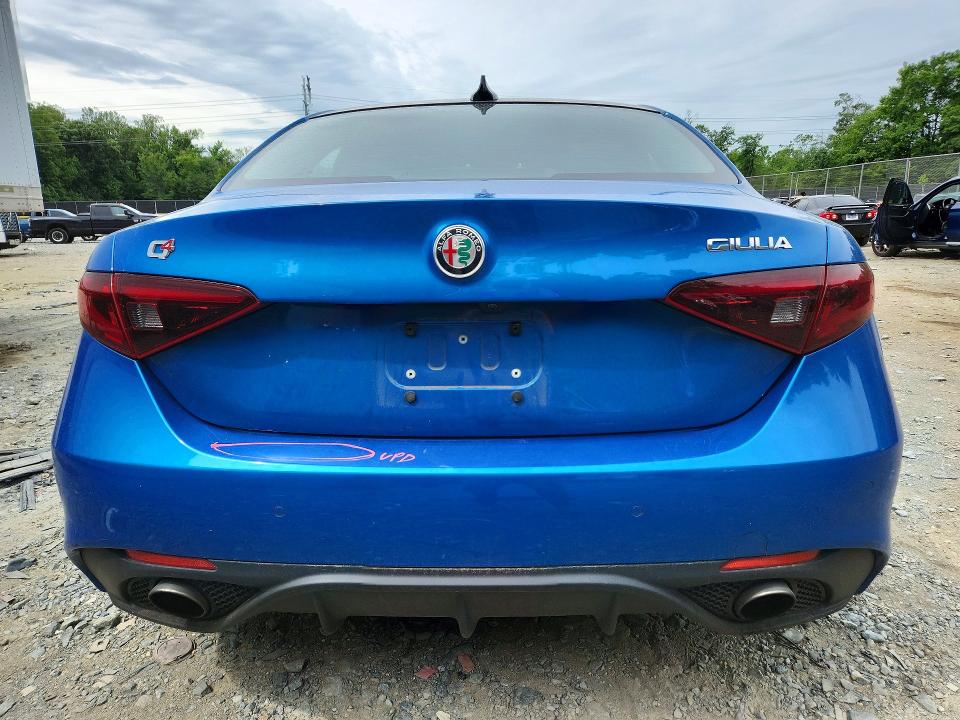 2018 Alfa romeo VIN ZARFAEDNXJ7573383 COPART salvage auction — FRONT END, MD - CERT OF SALVAGE > 75% DAMAGE, sold $6,600 on 2026-07-31 (photo 6)
