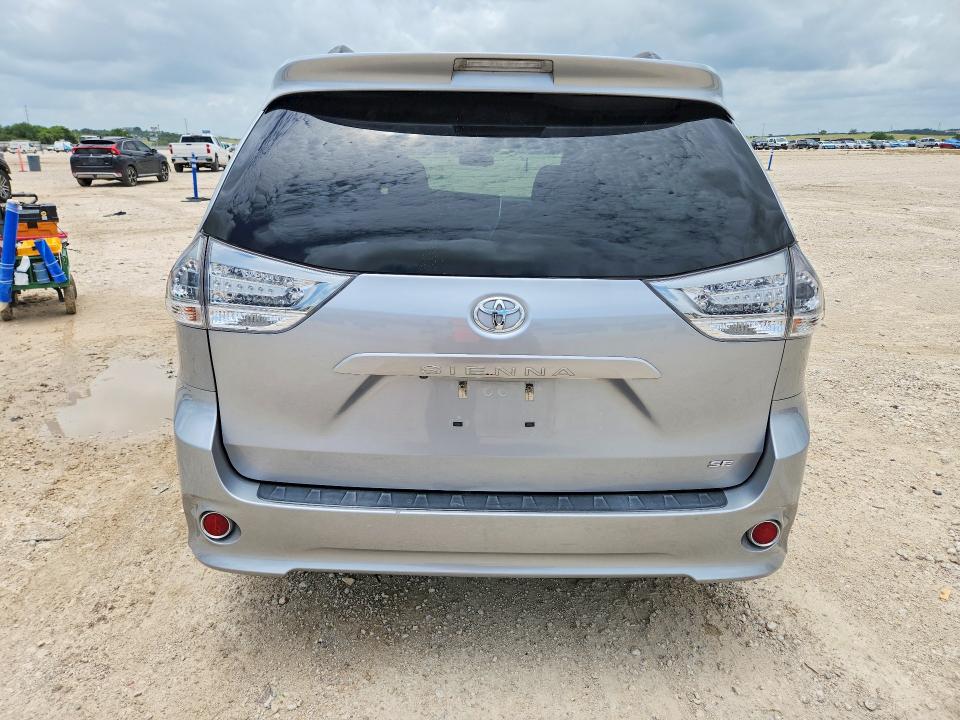 2017 Toyota Sienna VIN 5TDXZ3DC6HS827603 COPART salvage auction — FRONT END, Tx - Salvage Vehicle Title, sold $7,000 on 2026-07-02 (photo 6)
