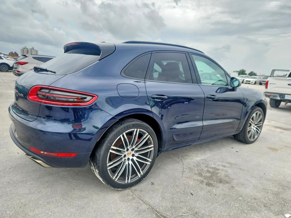 2015 Porsche Macan VIN WP1AF2A54FLB94059 COPART salvage auction — MECHANICAL, La - Certificate Of Title, sold $5,600 on 2026-07-29 (photo 3)