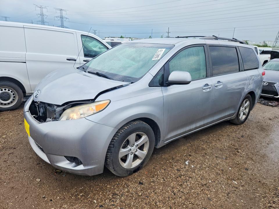 2012 Toyota Sienna VIN 5TDKK3DC5CS231132 COPART salvage auction — FRONT END, Il - Salvage Certificate, sold $2,100 on 2026-07-16 (photo 1)