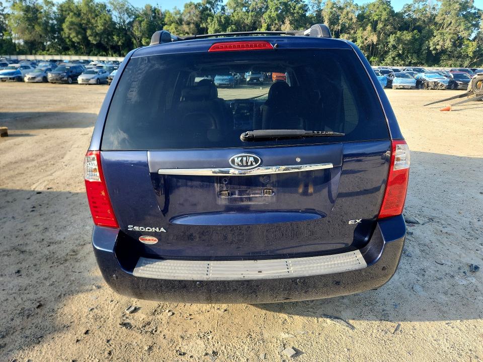 2008 Kia SEDONA VIN KNDMB233386214745 COPART salvage auction — SIDE, FL - CERT OF TITLE SLVG REBUILDABLE, sold $850 on 2026-07-14 (photo 6)
