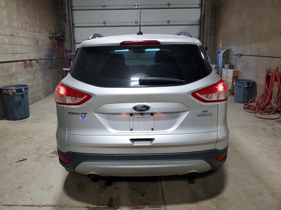 2015 Ford VIN 1FMCU0GX0FUB20642 COPART salvage auction — MINOR DENT/SCRATCHES, Mn - Certificate Of Title, sold $1,500 on 2026-07-02 (photo 6)