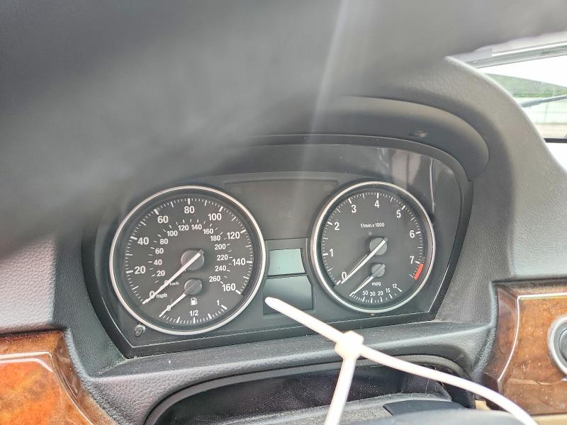 2011 BMW 3 series VIN WBAPH7C59BE461627 COPART salvage auction — WATER/FLOOD, LA - CERT OF TITLE-SALVAGE FLOOD, sold $325 on 2026-07-09 (photo 9)