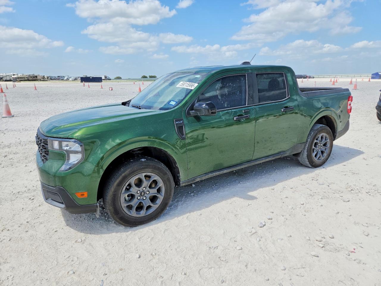 2025 Ford Maverick VIN 3FTTW8J38SRB60567 — COPART salvage auction photo