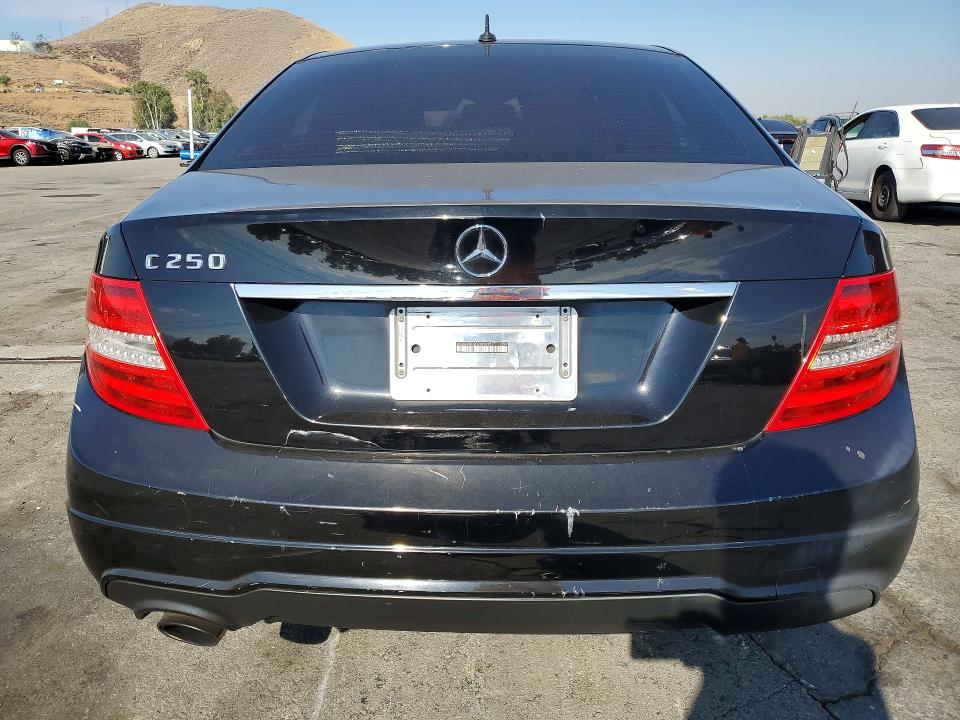 2013 Mercedes-benz C-klasse VIN WDDGF4HB9DR293625 COPART salvage auction — FRONT END, Ca - Salvage Certificate, sold $550 on 2026-07-09 (photo 6)