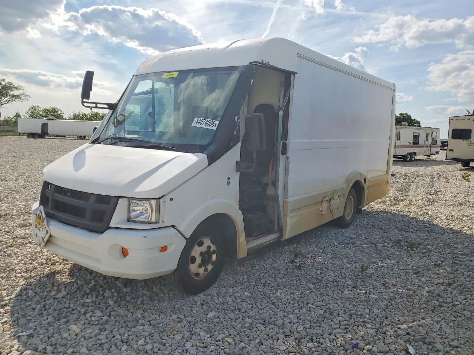 2017 Isuzu Npr VIN JALB4T173H7W01009 COPART salvage auction — NORMAL WEAR, Salvage Title, sold $775 on 2026-07-30 (photo 1)