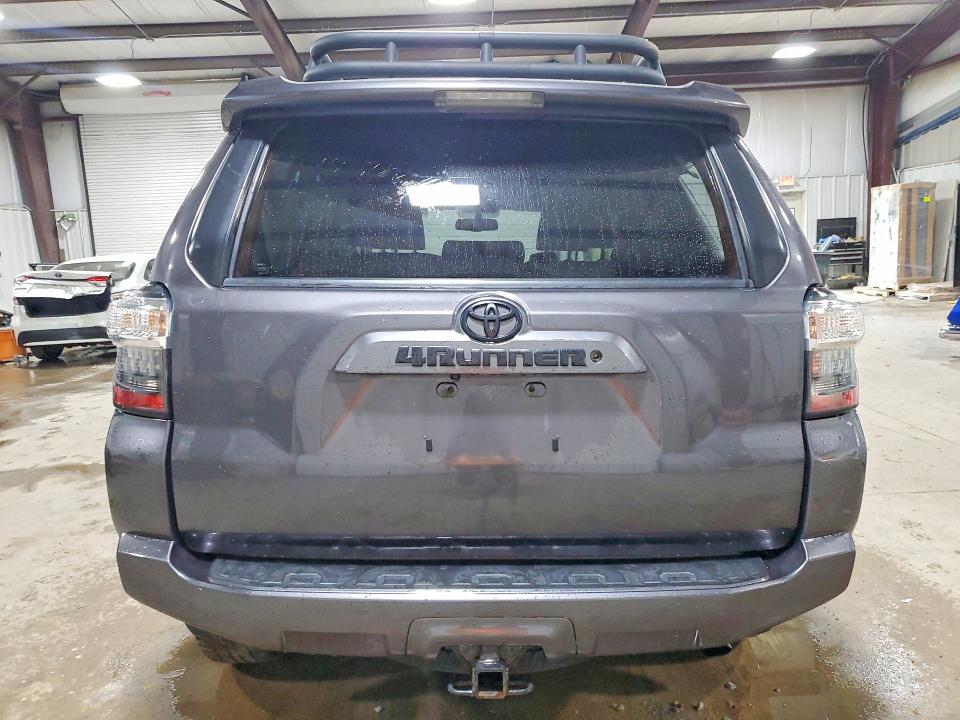 2018 Toyota VIN JTEBU5JR1J5485322 COPART salvage auction — ROLLOVER, Pa - Certificate Of Salvage, sold $425 on 2026-07-29 (photo 6)
