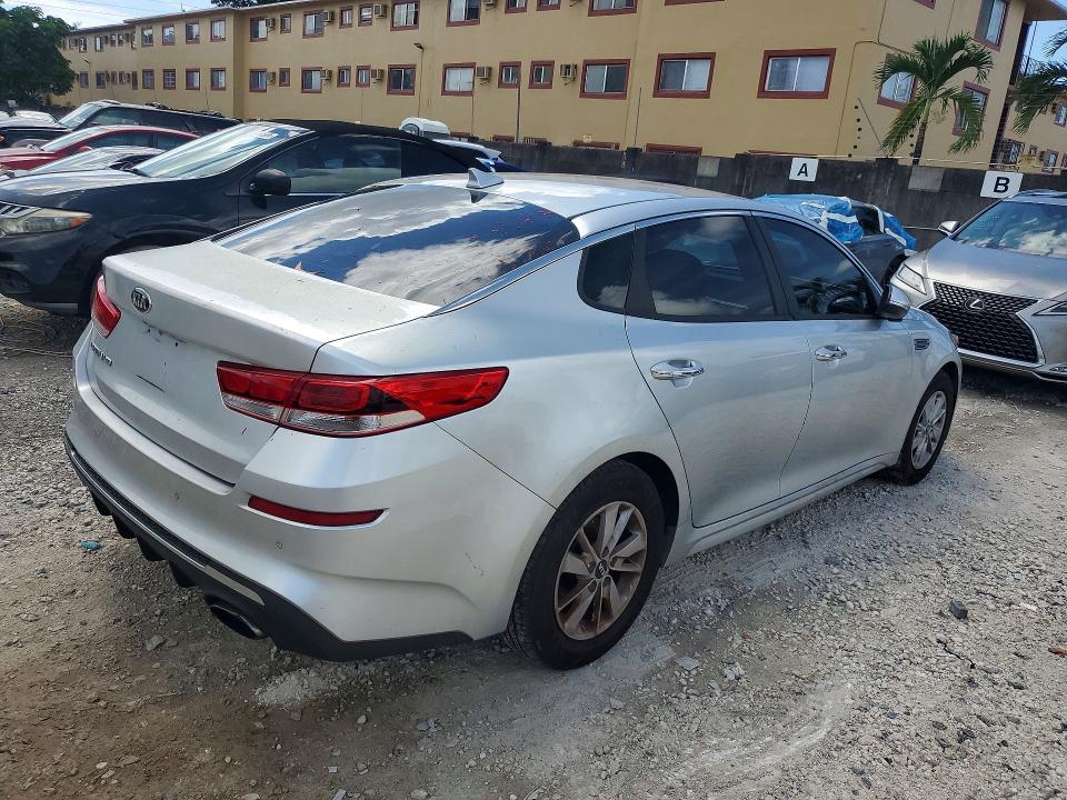 2019 Kia Optima VIN 5XXGT4L34KG280347 COPART salvage auction — MINOR DENT/SCRATCHES, Fl - Certificate Of Title (P), sold $1,000 on 2026-07-07 (photo 3)