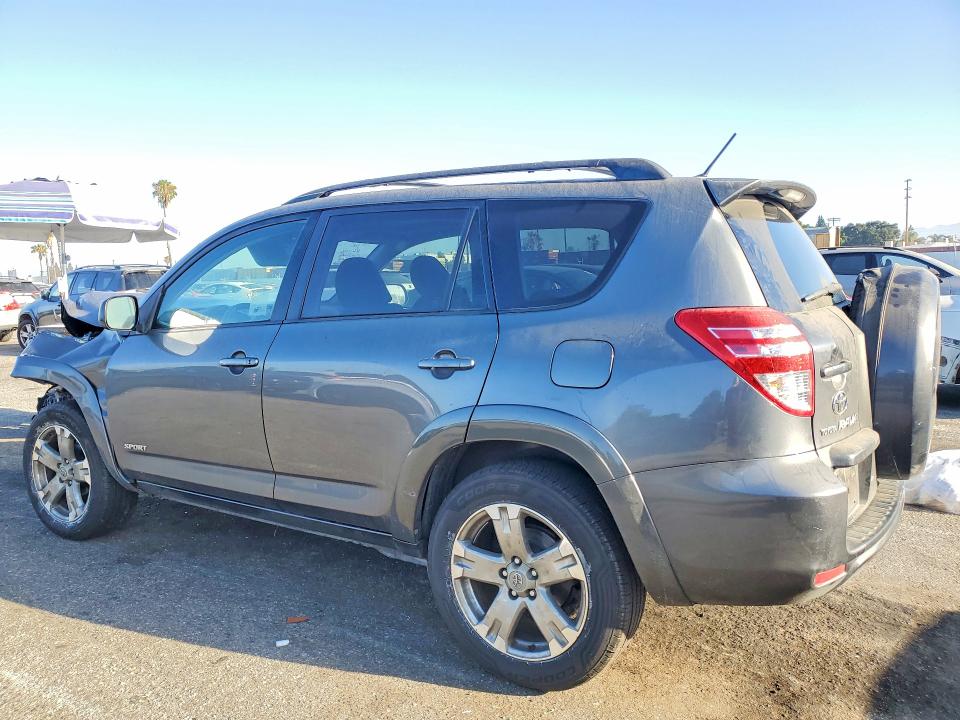 2023 Toyota Rav 4 VIN JTMWF4DV7AD019063 COPART salvage auction — FRONT END, CA - SALVAGE CERTIFICATE, sold $925 on 2026-07-24 (photo 2)
