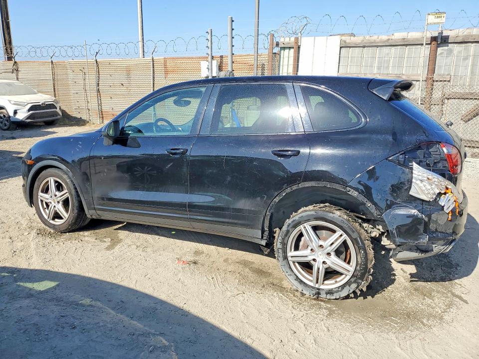 2011 Porsche Cayenne VIN WP1AA2A20BLA02506 COPART salvage auction — FRONT END, Ca - Dis/Dlr/Exp Only Clean Title, sold $1,250 on 2026-07-13 (photo 2)
