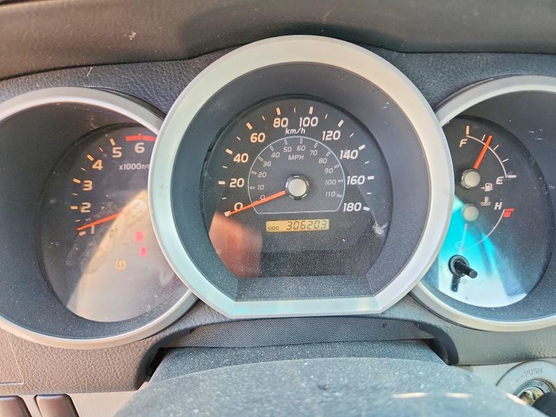 2006 Toyota 4runner VIN JTEBU14R060080898 COPART salvage auction — SIDE, On - Permit No Brand - Unfit, sold $2,050 on 2026-07-30 (photo 8)
