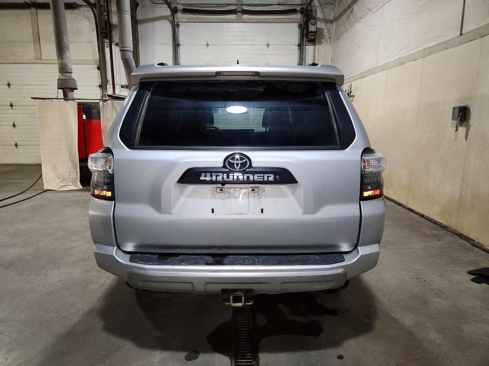 2018 Toyota 4runner VIN JTEBU5JR4J5604237 COPART salvage auction — NORMAL WEAR, AK - CERTIFICATE OF VEHICLE TITLE, sold $15,100 on 2026-07-21 (photo 6)