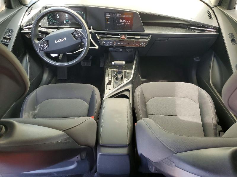 2024 Kia Niro VIN KNDCP3LE2R5149799 COPART salvage auction — REAR END, CA - SALVAGE CERTIFICATE, sold $3,650 on 2026-07-27 (photo 8)