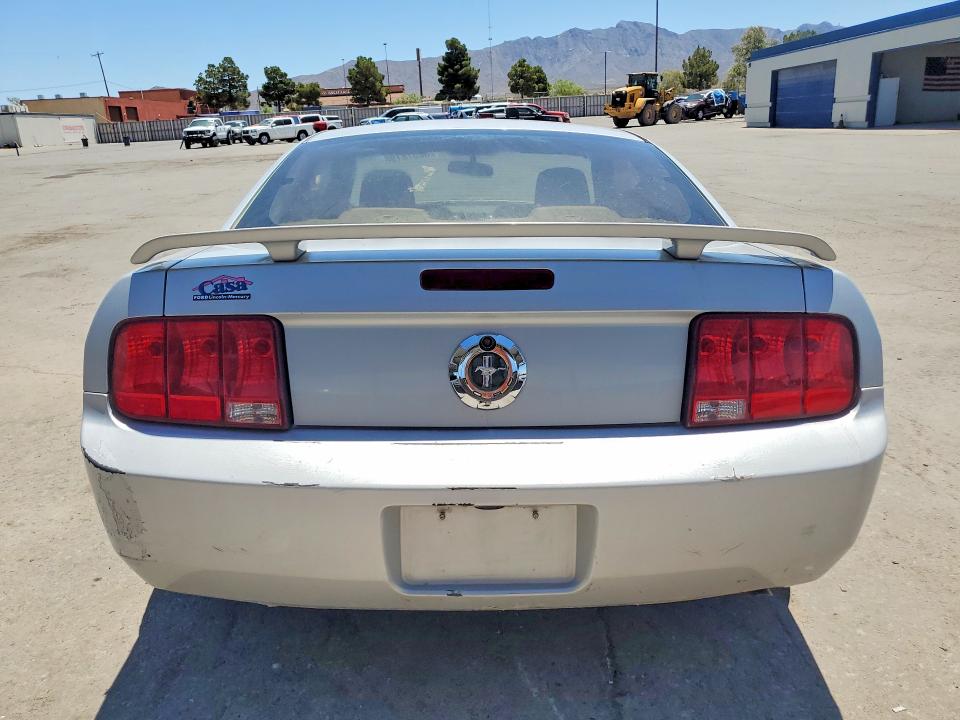 2005 Ford Mustang VIN 1ZVFT80N455127689 COPART salvage auction — FRONT END, Nm - Certificate Of Title (P), sold $475 on 2026-07-08 (photo 6)