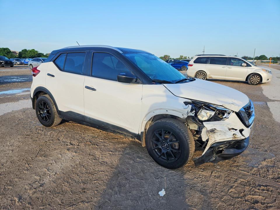 2018 Nissan Kicks VIN 3N1CP5CU4JL519922 COPART salvage auction — FRONT END, Fl - Cert Of Title Slvg Rebuildable, sold $2,550 on 2026-07-02 (photo 4)