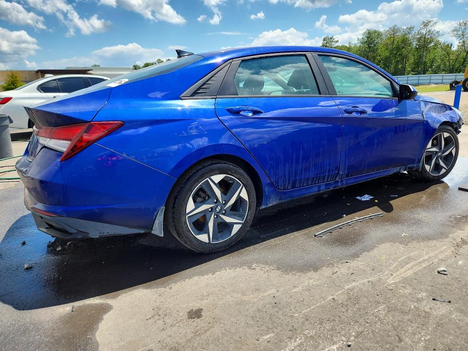 2023 Hyundai Elantra VIN KMHLS4AG2PU557131 COPART salvage auction — ALL OVER, Fl - Certificate Of Title, sold $2,950 on 2026-07-14 (photo 3)