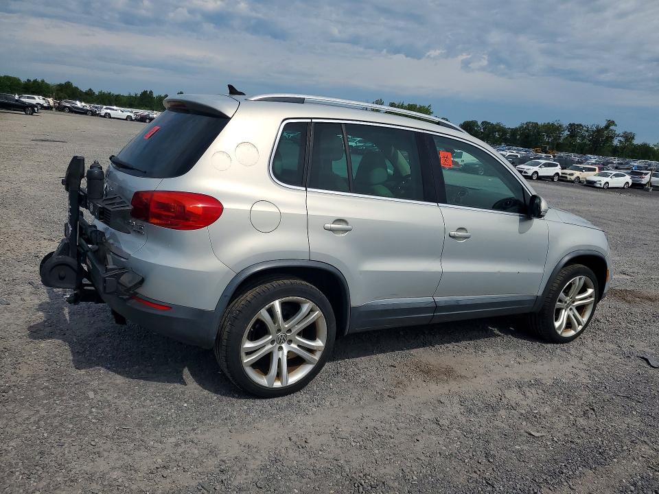 2012 Volkswagen Tiguan VIN WVGBV7AX1CW580841 COPART salvage auction — UNDERCARRIAGE, Va - Cert Of Title - Salvage, sold $1,500 on 2026-07-08 (photo 3)