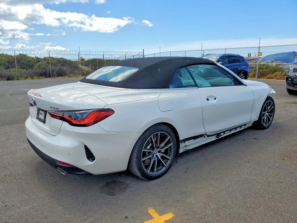 2022 BMW 4er VIN WBA23AT05NCK77599 COPART salvage auction — FRONT END, Hi - Certificate Of Salvage, sold $9,700 on 2026-08-10 (photo 3)
