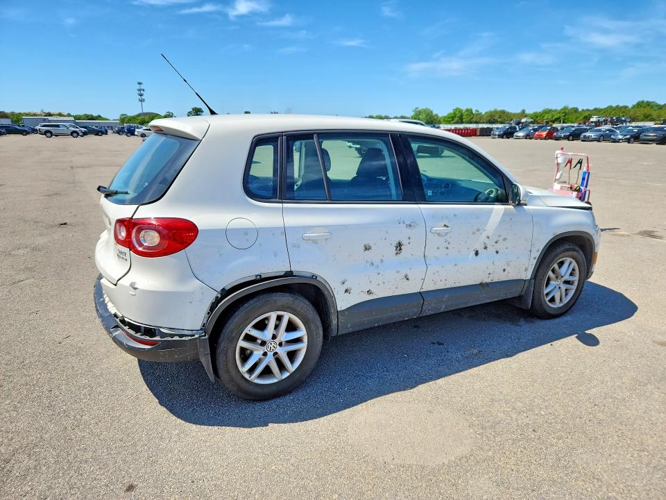 2011 Volkswagen Tiguan VIN WVGBV7AX2BW524096 COPART salvage auction — FRONT END, Ny - Mv-907A Salvage Certificate, sold $500 on 2026-07-15 (photo 3)