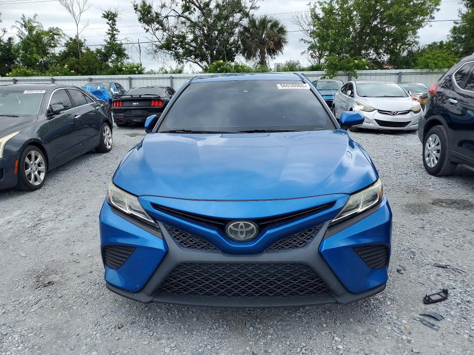2018 Toyota Camry VIN 4T1B11HK2JU080277 COPART salvage auction — SIDE, Fl - Certificate Of Title, sold $8,000 on 2026-07-09 (photo 5)
