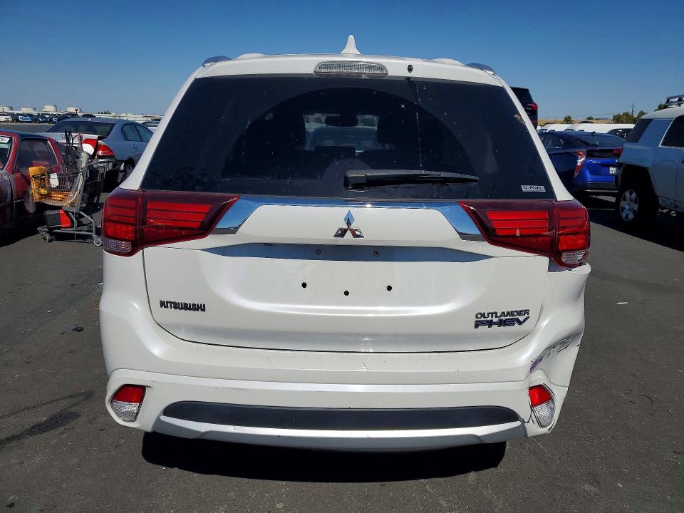 2018 Mitsubishi Outlander VIN JA4J24A56JZ045564 COPART salvage auction — SIDE, Ca - Salvage Certificate, sold $4,150 on 2026-08-03 (photo 6)
