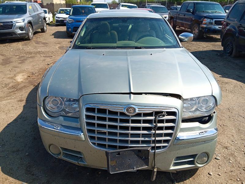 2005 Chrysler 300c VIN 2C3AA63H45H125211 COPART salvage auction — ALL OVER, AK - BILL OF SALE- SALVAGE, sold $25 on 2026-07-28 (photo 5)
