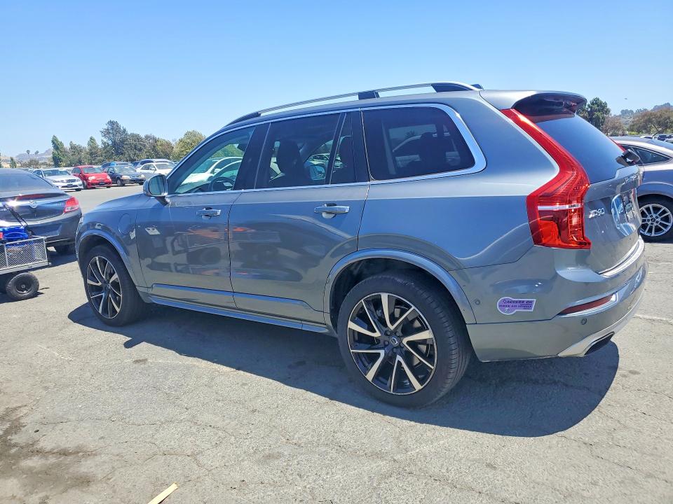 2019 Volvo Xc90 VIN YV4BR0CK2K1510873 COPART salvage auction — MINOR DENT/SCRATCHES, Ca - Dis/Dlr/Exp Only Clean Title (P), sold $7,000 on 2026-08-14 (photo 2)