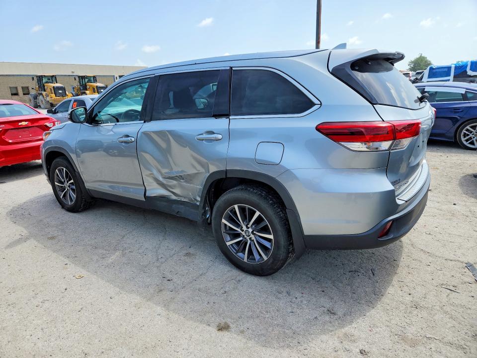 2019 Toyota Highlander VIN 5TDJZRFH9KS588346 COPART salvage auction — SIDE, In - Cert Of Title-Salvage Title, sold $3,050 on 2026-07-24 (photo 2)