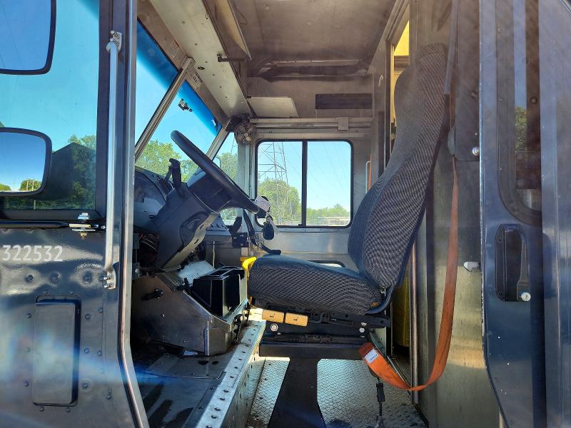 2020 Ford F59 VIN 1F65F5KN8L0A06260 COPART salvage auction — MINOR DENT/SCRATCHES, NJ - CERTIFICATE OF TITLE, sold $15,500 on 2026-07-14 (photo 7)