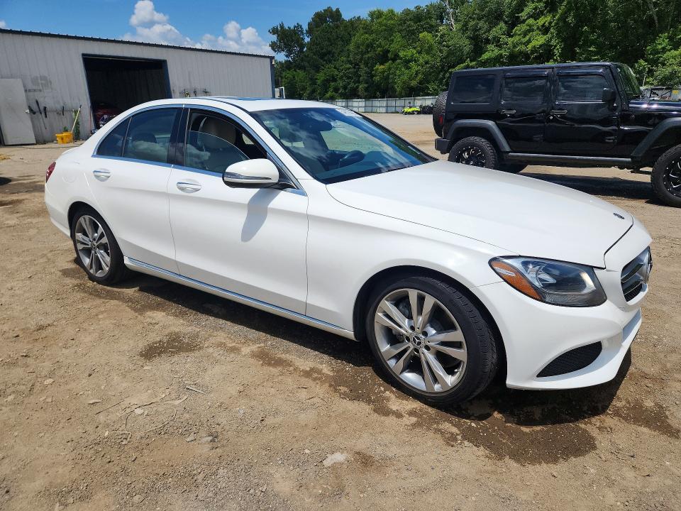 2018 Mercedes-benz C-klasse VIN 55SWF4JB5JU247726 COPART salvage auction — REAR END, La - Cert Of Title-Salvage, sold $8,300 on 2026-07-09 (photo 4)