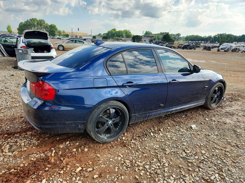 2011 BMW 3er VIN WBAPH7G50BNM58741 COPART salvage auction — FRONT END, Al - Cert Of Title-Salvage Title, sold $700 on 2026-07-15 (photo 3)