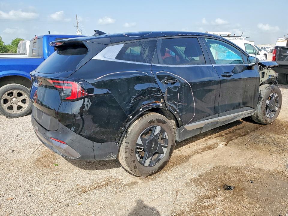 2026 Kia Sportage VIN 5XYK23DF9TG376813 COPART salvage auction — FRONT END, Tx - Certificate Of Title, sold $11,800 on 2026-07-30 (photo 3)