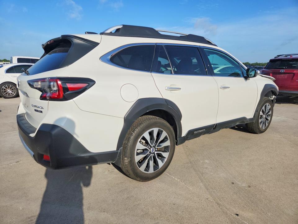 2024 Subaru Outback VIN 4S4BTAPC8R3201657 COPART salvage auction — FRONT END, Tx - Salvage Vehicle Title, sold $10,500 on 2026-07-27 (photo 3)