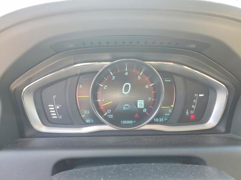 2014 Volvo VIN YV4902DZXE2520775 COPART salvage auction — FRONT END, MA - CERT OF TITLE-RECONSTRCTD COLL, sold $1,800 on 2026-07-20 (photo 9)
