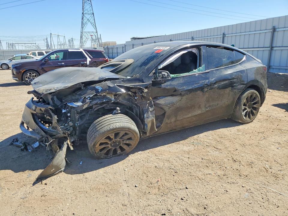 2021 Tesla VIN 5YJYGDEE4MF285416 COPART salvage auction — FRONT END, Ca - Dis/Dlr/Exp Lien Papers-Salv, sold $2,800 on 2026-07-06 (photo 1)