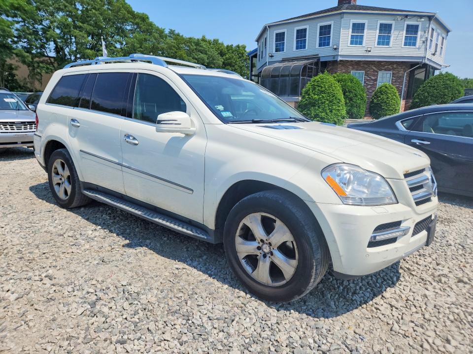 2012 Mercedes-benz Gl-class VIN 4JGBF7BE8CA785676 COPART salvage auction — MINOR DENT/SCRATCHES, MA - CERTIFICATE OF TITLE, sold $625 on 2026-07-09 (photo 4)