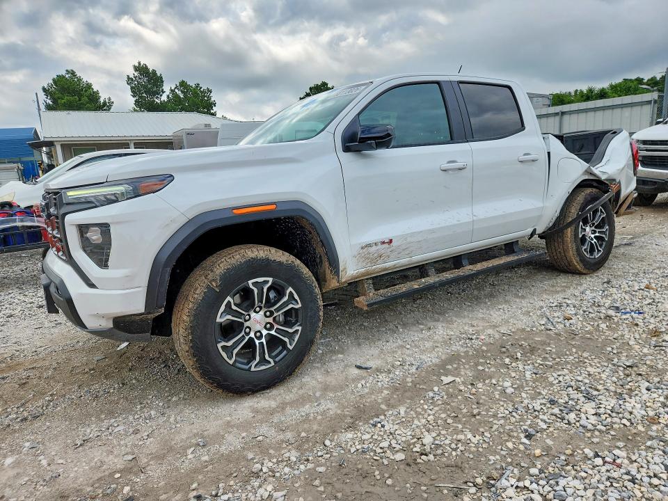 2023 Gmc VIN 1GTP6DEK5P1255892 COPART salvage auction — REAR END, Mo - Salvage Certificate Of Title, sold $23,000 on 2026-08-19 (photo 1)
