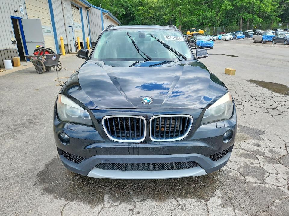 2014 BMW X1 VIN WBAVL1C5XEVY23553 COPART salvage auction — MECHANICAL, Pa - Cert Of Title, sold $400 on 2026-07-09 (photo 5)